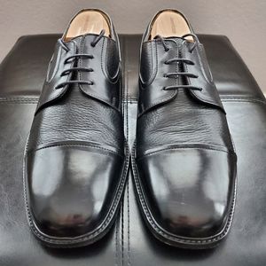 Johnston and Murphy Pebbled Cap Toe Dress Oxfords